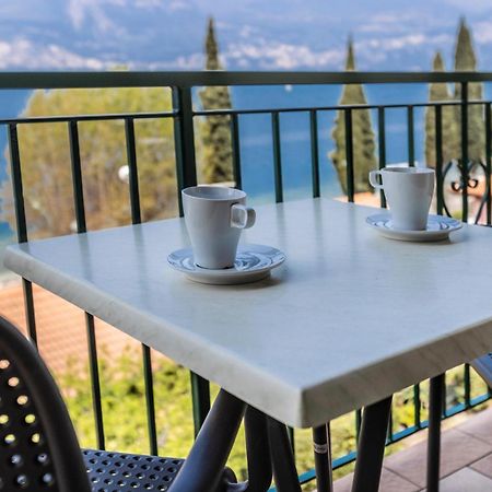 Residence Solei Classic & Plus Brenzone sul Garda Buitenkant foto