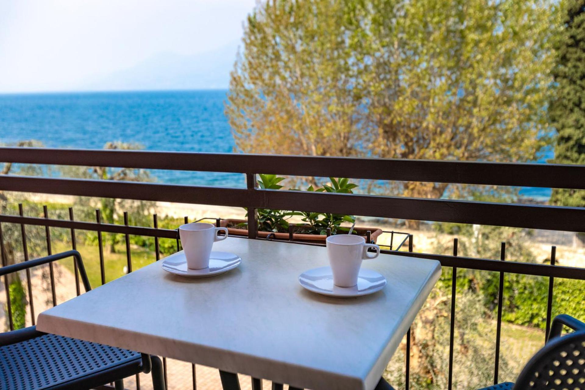 Residence Solei Classic & Plus Brenzone sul Garda Buitenkant foto